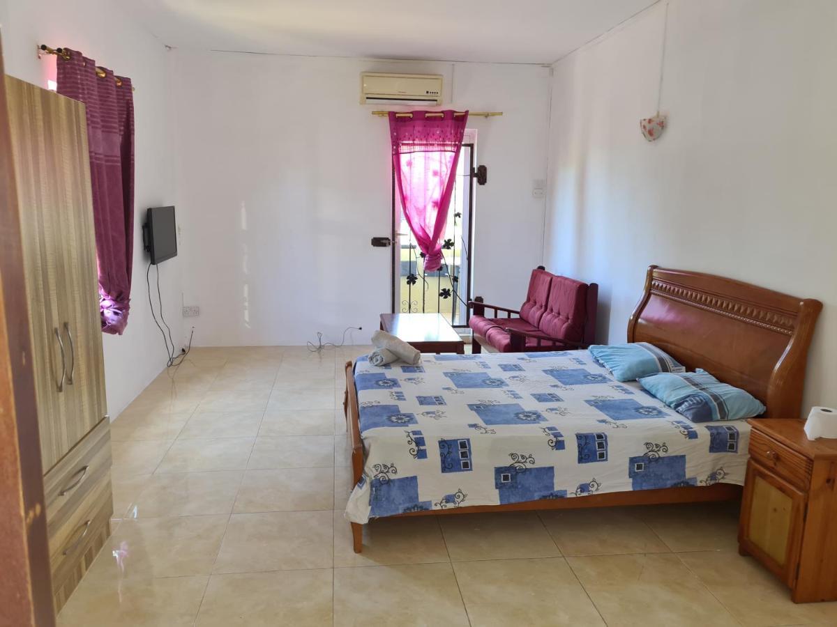 Oasis Tropical Aparthotel Pereybere Beach Екстериор снимка
